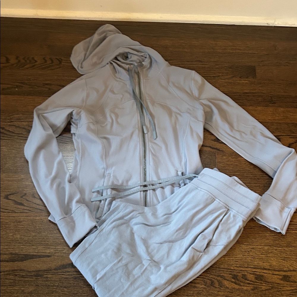 Lululemon Blue Gray Hooded Tracksuit 8